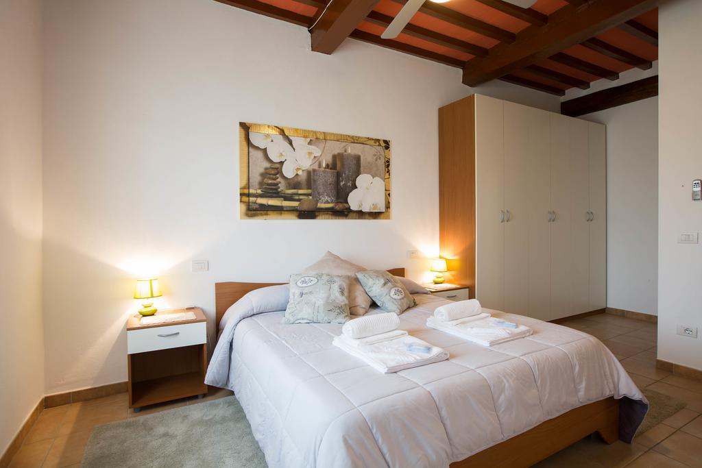 Fattoria Il Casone Ξενοδοχείο Monteriggioni Δωμάτιο φωτογραφία